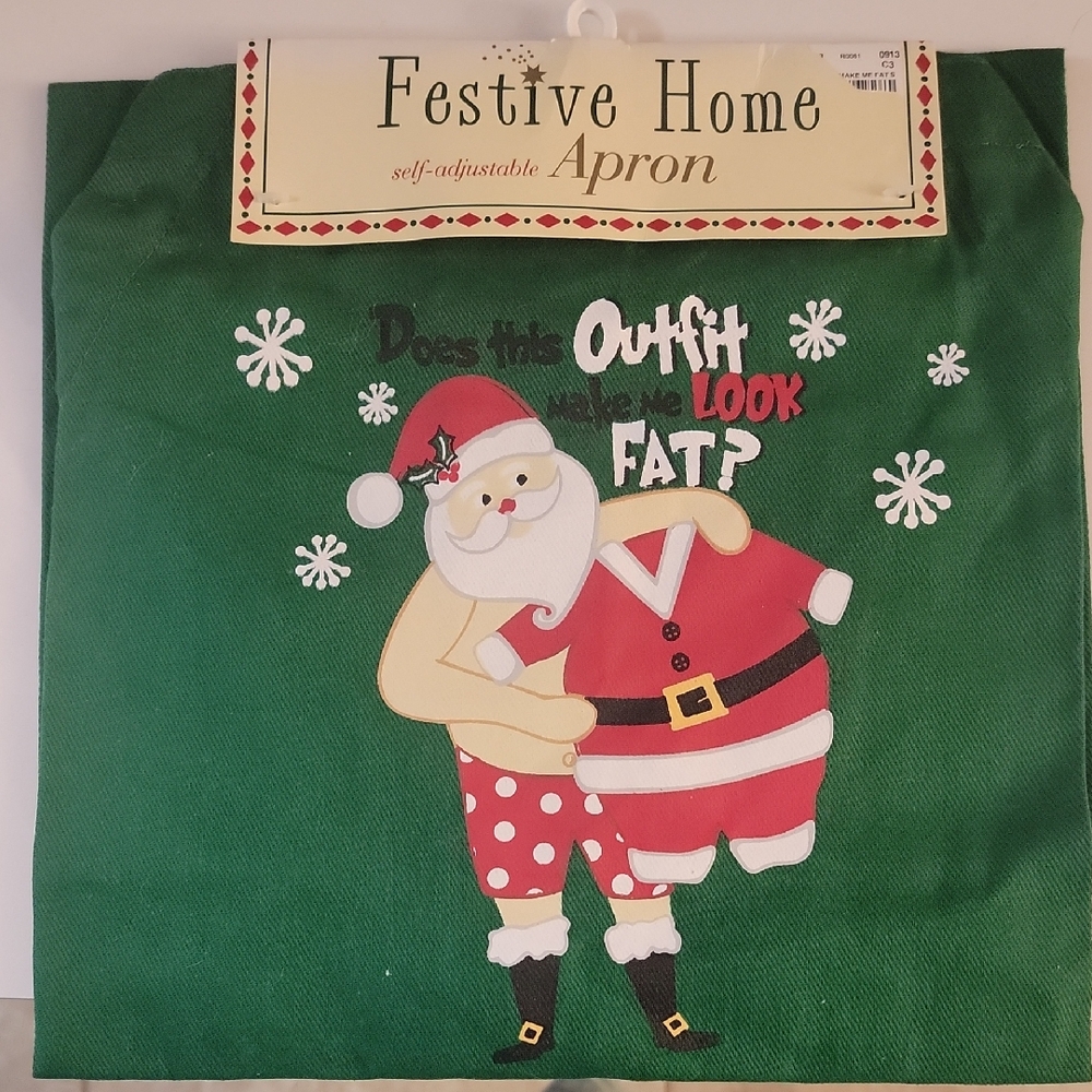 Green Santa Apron Does This Outfit...